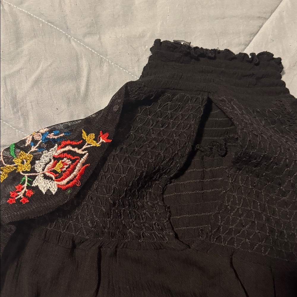 Embroidered Black Women's Top - Picture 3 of 5